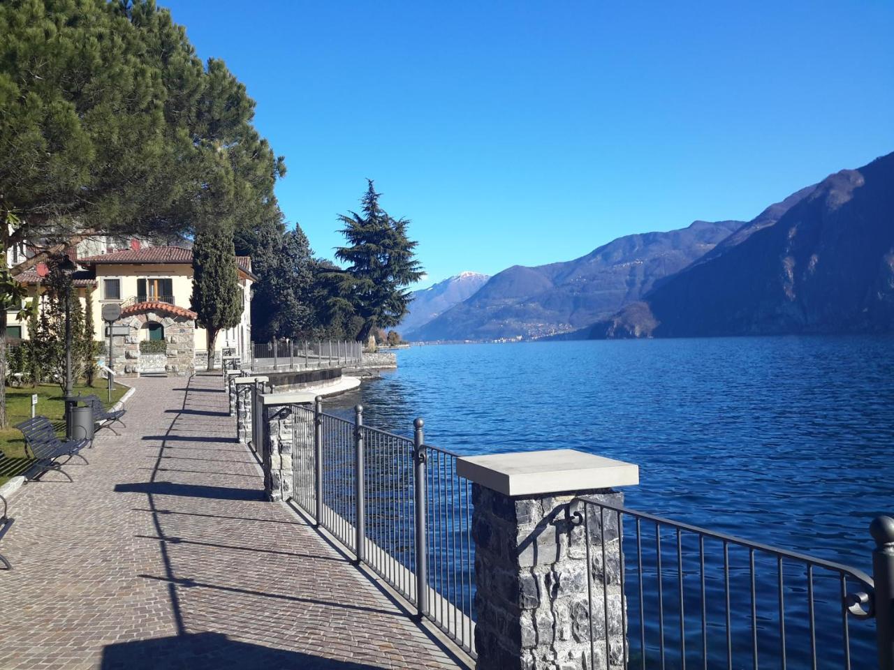 Iseolakerental - Casa Anita Riva di Solto Exterior photo